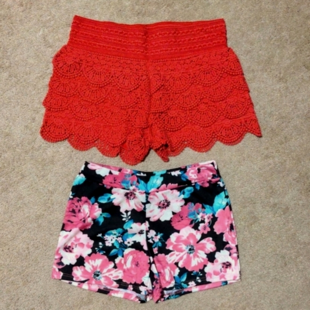 Shorts bundle juniors size Small